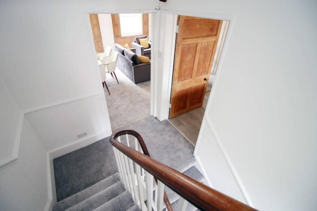 Spacious Georgian 3Bedroom Apartment- 10 Minute Walk To The River Avon, Roman Baths And Bath Abbey Zewnętrze zdjęcie