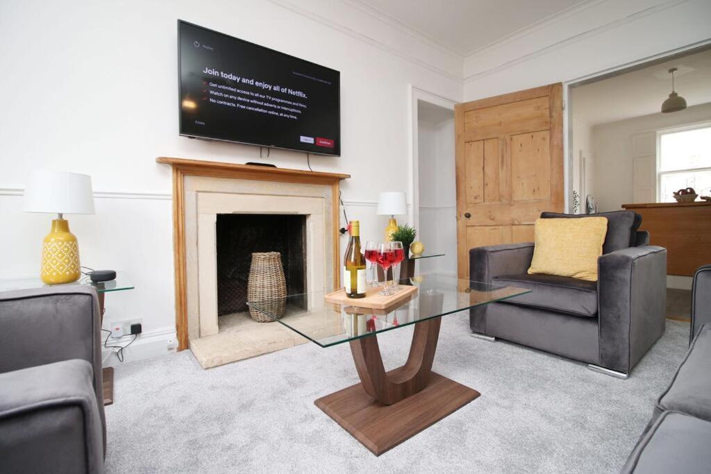Spacious Georgian 3Bedroom Apartment- 10 Minute Walk To The River Avon, Roman Baths And Bath Abbey Zewnętrze zdjęcie