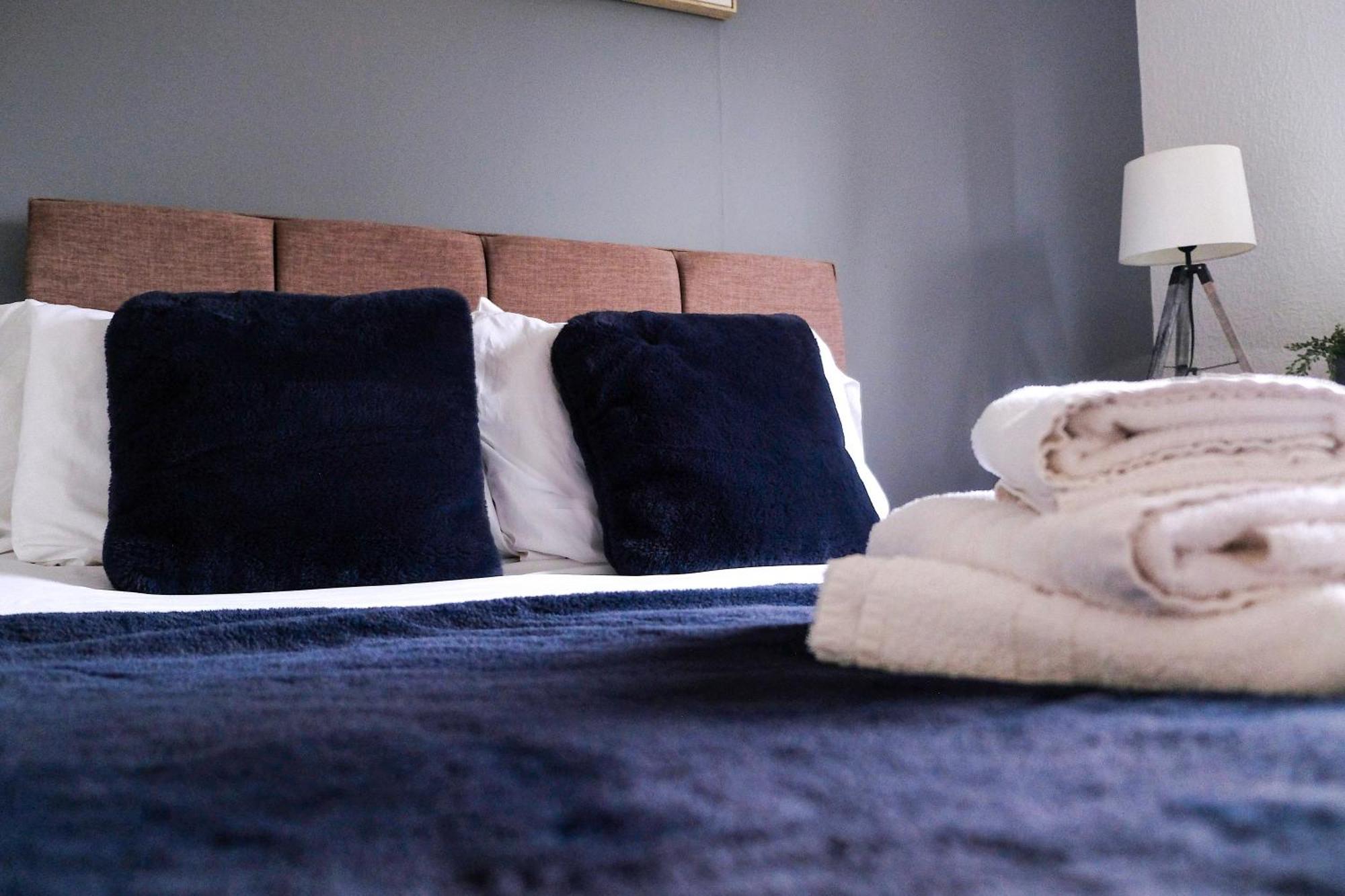 Spacious Georgian 3Bedroom Apartment- 10 Minute Walk To The River Avon, Roman Baths And Bath Abbey Zewnętrze zdjęcie